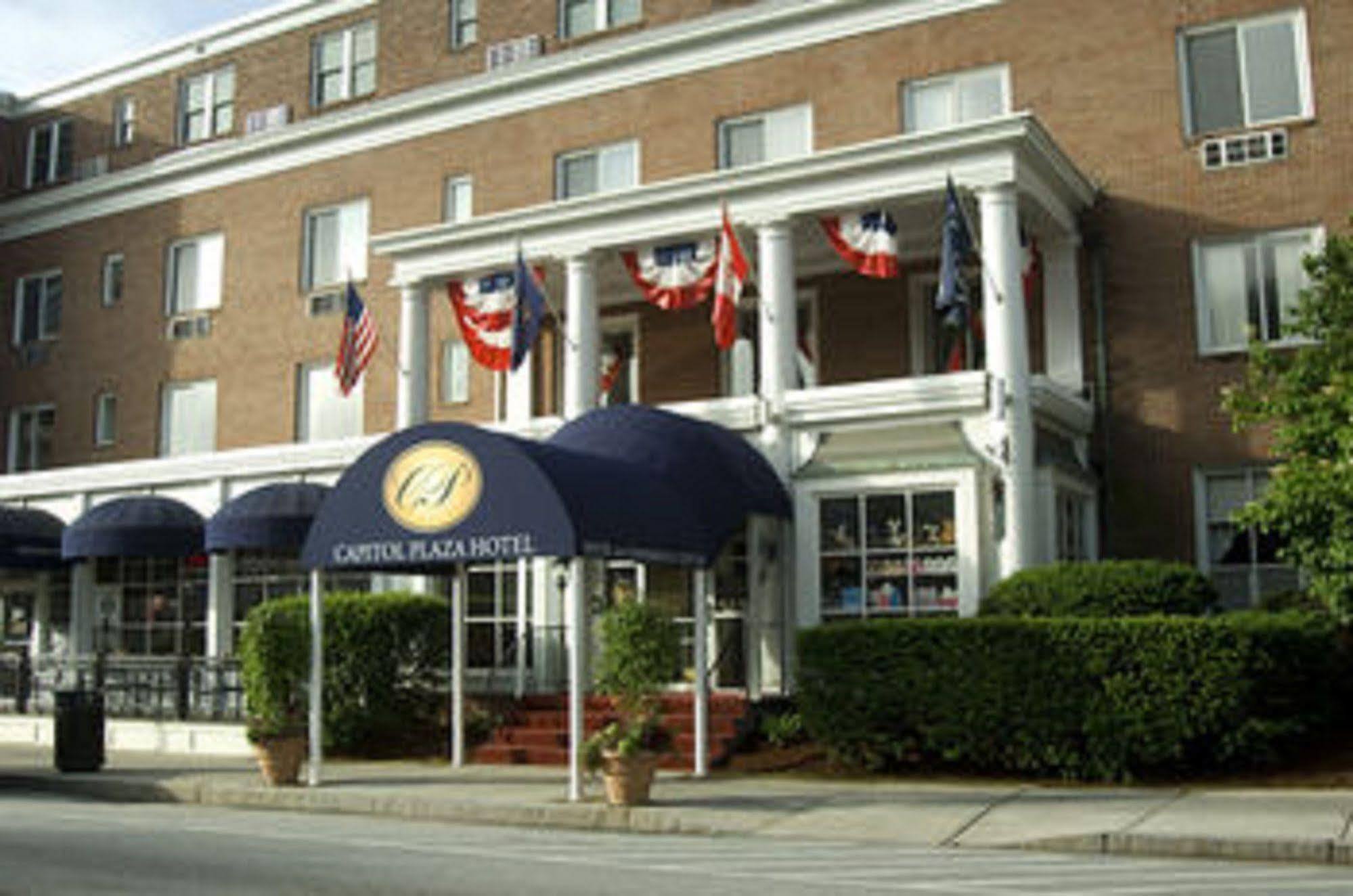 Capitol Plaza Hotel Montpelier Tapestry Collection By Hilton Екстериор снимка